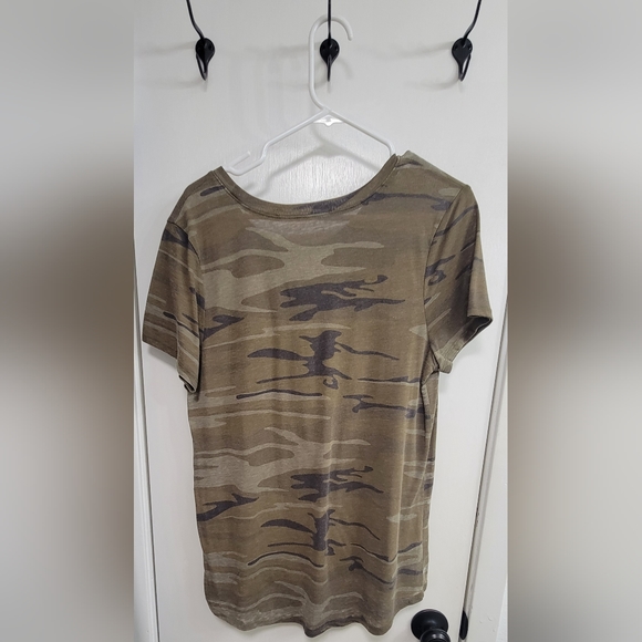 Camo TShirt - Picture 3 of 3